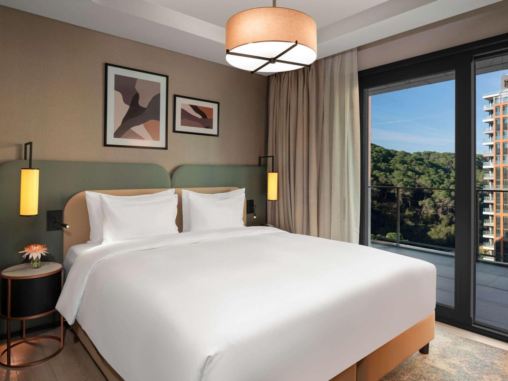 Moevenpick Living Istanbul Saklivadi Hotell Eksteriør bilde