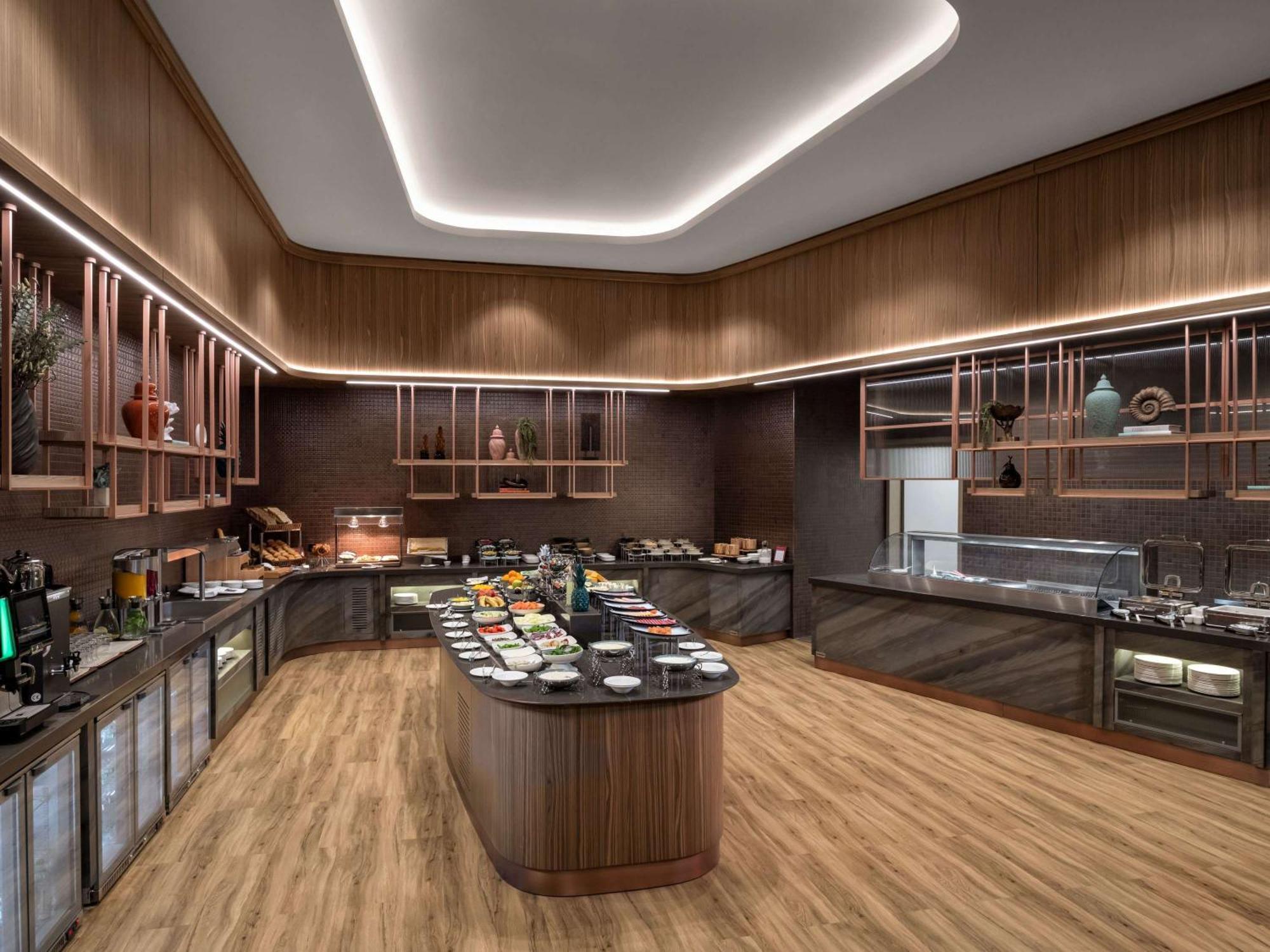 Moevenpick Living Istanbul Saklivadi Hotell Eksteriør bilde