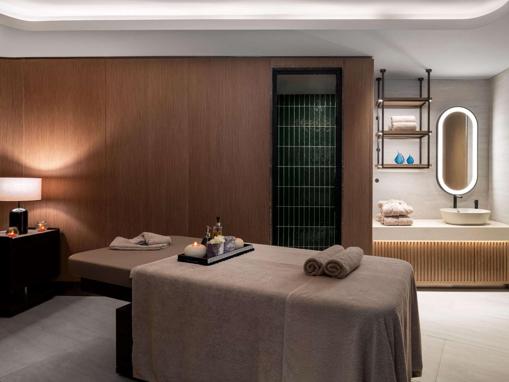 Moevenpick Living Istanbul Saklivadi Hotell Eksteriør bilde
